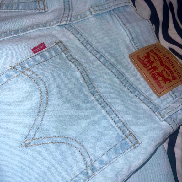 Levi’s Ribcage Straight Ankle Jeans - Picture 1 of 3